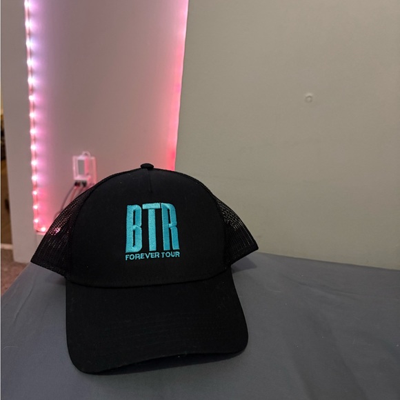 BTR Big Time Rush Forever Tour black and blue trucker hat - Picture 1 of 3